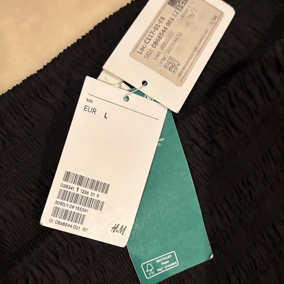 H&M Black Textured Dress - Picture 3 of 7